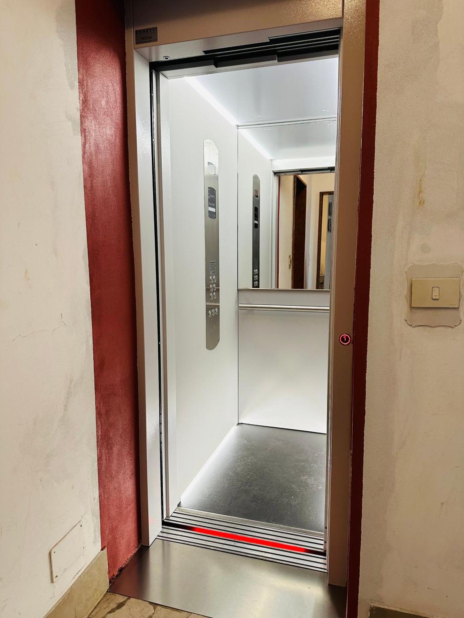 Casa Geoross Apartment Verona Ngoại thất bức ảnh